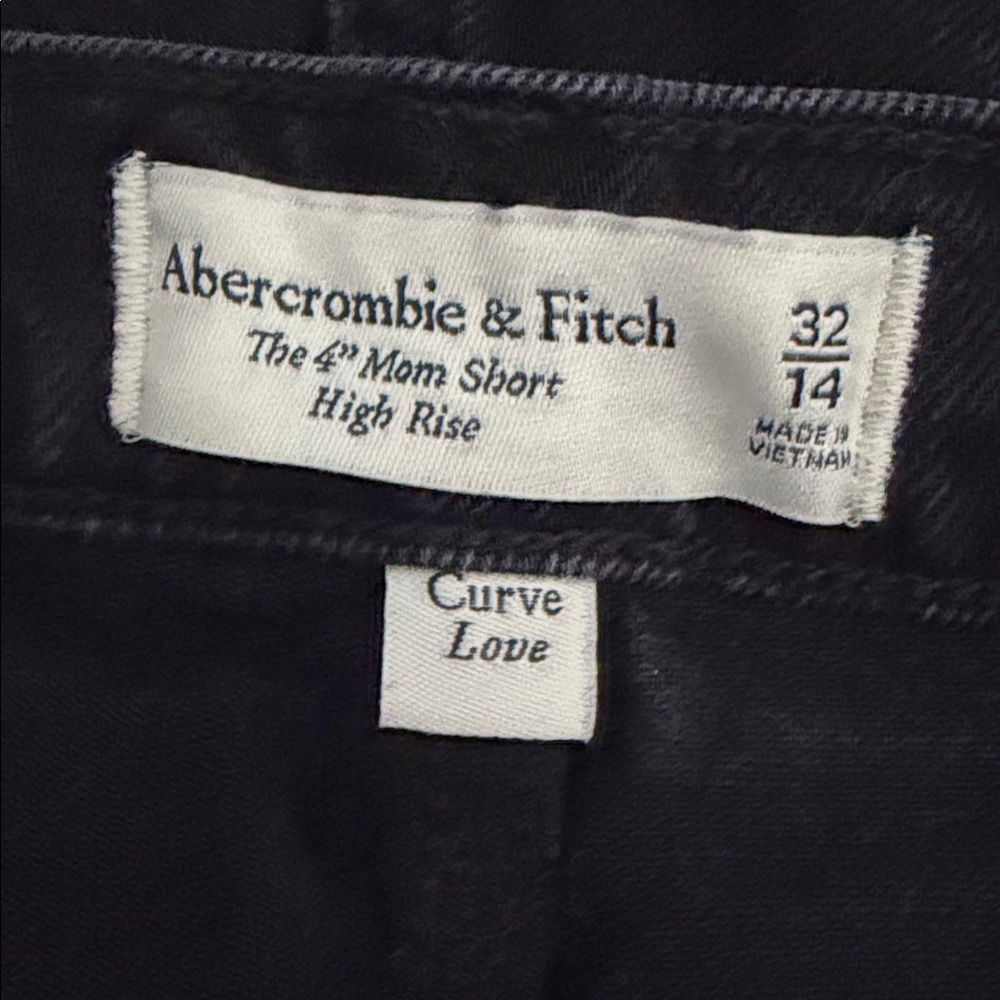 Abercrombie & Fitch black denim shorts size 14 - Picture 4 of 5